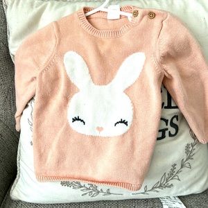 ⭐️H&M super adorable baby girl sweater!